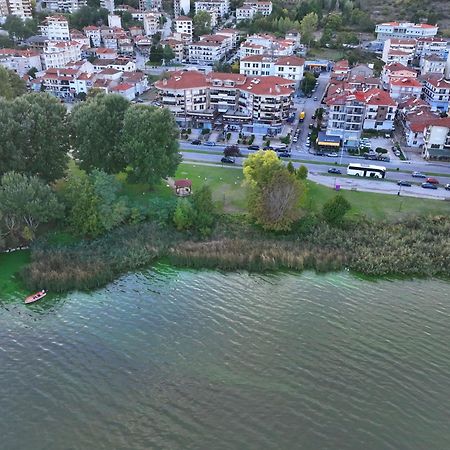 Lida'S Apartment Lake View Kastoria Exterior photo